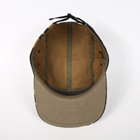 Casquette de camp personnalisée de haute qualité en coton imprimé numériquement en cuir de camouflage avec logo à 5 panneaux