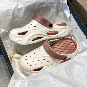 Sabots pour hommes en EVA moulé intégral, à blocs de couleur, respirants, antidérapants, décontractés - Product Image 4