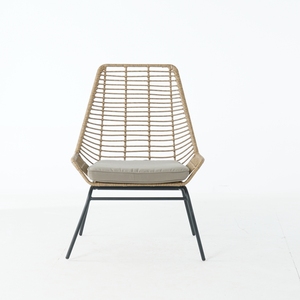 Sedia moderna in Rattan con braccioli e schienale alto - Product Image 3