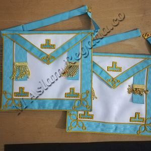 ชุดผ้ากันเปื้อนแบบไม่สวมสไตล์แคนาดาทุกวันพร้อมขอบแคบสีทอง - Product Image 2