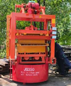 Macchinario per la Produzione di Blocchi e Mattoni in Cemento QTJ4-40 Shengya, Attrezzatura di Qualità Made in China - Product Image 5