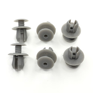 Clip de Retención de Plástico para Fijación de Molduras Interiores de Parachoques de Volkswagen T4 T5 Van - Product Image 4