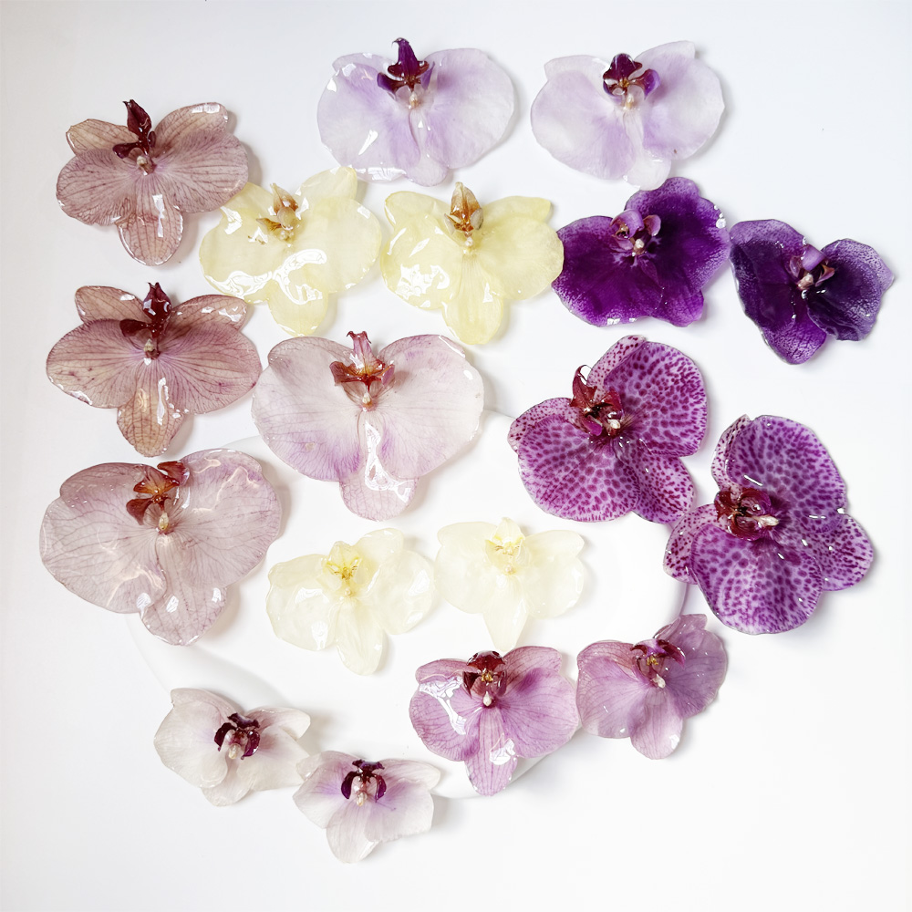 Colgantes y Collares de Flores