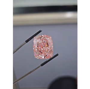 Cojín 2.00ct Fancy Intense Pink VS2, Loose Lab Grown Diamond, IGI Certified Fine Jewelry India - Product Image 1