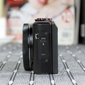 Appareil photo numérique DF Wholesale G7 X Mark II Wi-Fi NFC avec capteur 1 pouce et écran tactile inclinable, neuf et 99 % inutilisé, idéal pour le vlogging - Product Image 4