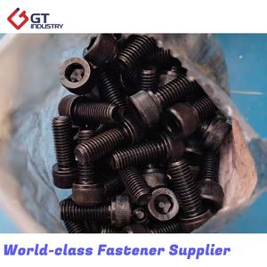 Oxyde noir de qualité supérieure M5 classe 12.9 DIN 912 <span class=keywords><strong>EN</strong></span> <span class=keywords><strong>ISO</strong></span> <span class=keywords><strong>4762</strong></span> vis à tête cylindrique à six pans creux boulon à douille anti-desserrage - Product Image 2