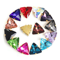 Strass en verre multi-couleurs en forme de triangle Selina à coudre pour accessoires vestimentaires, chaussures, chapeaux, sacs, robes de mariée