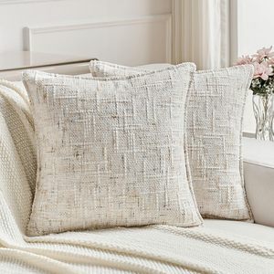 Taies d'oreiller en polyester haute densité avec détails de passepoil raffinés pour toutes les saisons - Product Image 5