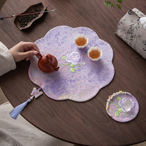 Alfombrilla de Té de Algodón y Lino con Borlas en Forma de Flor y Diseño de Mariposa Púrpura, Aislante Térmico y Anti-Escaldaduras para Ceremonia del Té en el Hogar - Product Image 4