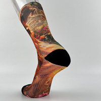 Chaussettes blanches en polyester personnalisées pour hommes, pour sublimation par transfert thermique, avec bout et talon noirs, respirantes et à séchage rapide pour l'été