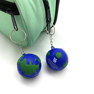 كرة ضغط ترويجية مخصصة على شكل الكرة الأرضية من البولي يوريثان مع سلسلة مفاتيح لتخفيف التوتر - Product Image 1