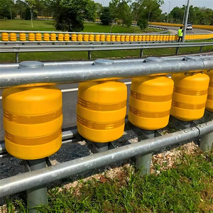 Barrières routières galvanisées à chaud avec bandes réfléchissantes pour le dérivation temporaire du trafic et la sécurité - Product Image 5