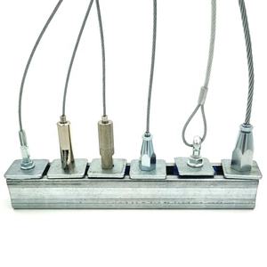 Système de support de montage à tige filetée avec kit de <span class=keywords><strong>suspension</strong></span> à câble personnalisable et serrure de câble, prix usine - Product Image 2