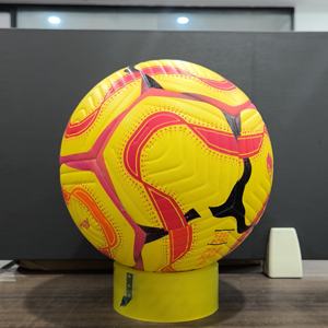 Ballon de football personnalisé taille 5, impression de logo personnalisée, cousu à la machine, en PU, pour les commandes en gros - Product Image 1