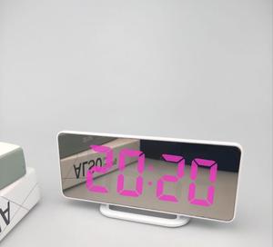 Gương bề mặt với lớn <span class=keywords><strong>LED</strong></span> Dimmer hiển thị Dual USB Charger cổng với chức năng báo lại kỹ thuật số Đồng hồ báo thức - Product Image 3