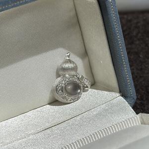 Pendentif en argent pur S925, forme de gourde en jade mousse d'eau, design de niche, style chinois simple et nouveau, composants de bijoux à la mode - Product Image 3