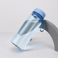 Bouteille d'eau portable en plastique transparent pour le sport et les activités de plein air, idéale pour le golf, disponible en 1000 ml, 500 ml et 700 ml, parfaite pour l'été