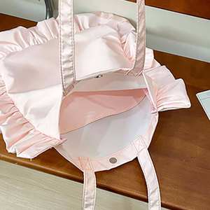 กระเป๋าสะพายข้างผู้หญิงแบบพกพาขายดี กระเป๋าถือทรงจีบคุณภาพสูงสำหรับนักเรียน กระเป๋าถือช้อปปิ้งความจุมาก - Product Image 2