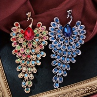 Broche de luxe pour femme, style cour, motif paon en strass, accessoire de vêtement pour costume et manteau, bijou cadeau pour couple, idéal pour les fêtes