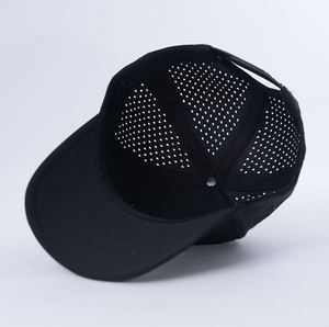 Casquettes de baseball noires à 5 panneaux découpées au laser avec trous, logo personnalisé, broderie 2D, casquettes de golf, casquettes de sport imperméables - Product Image 5