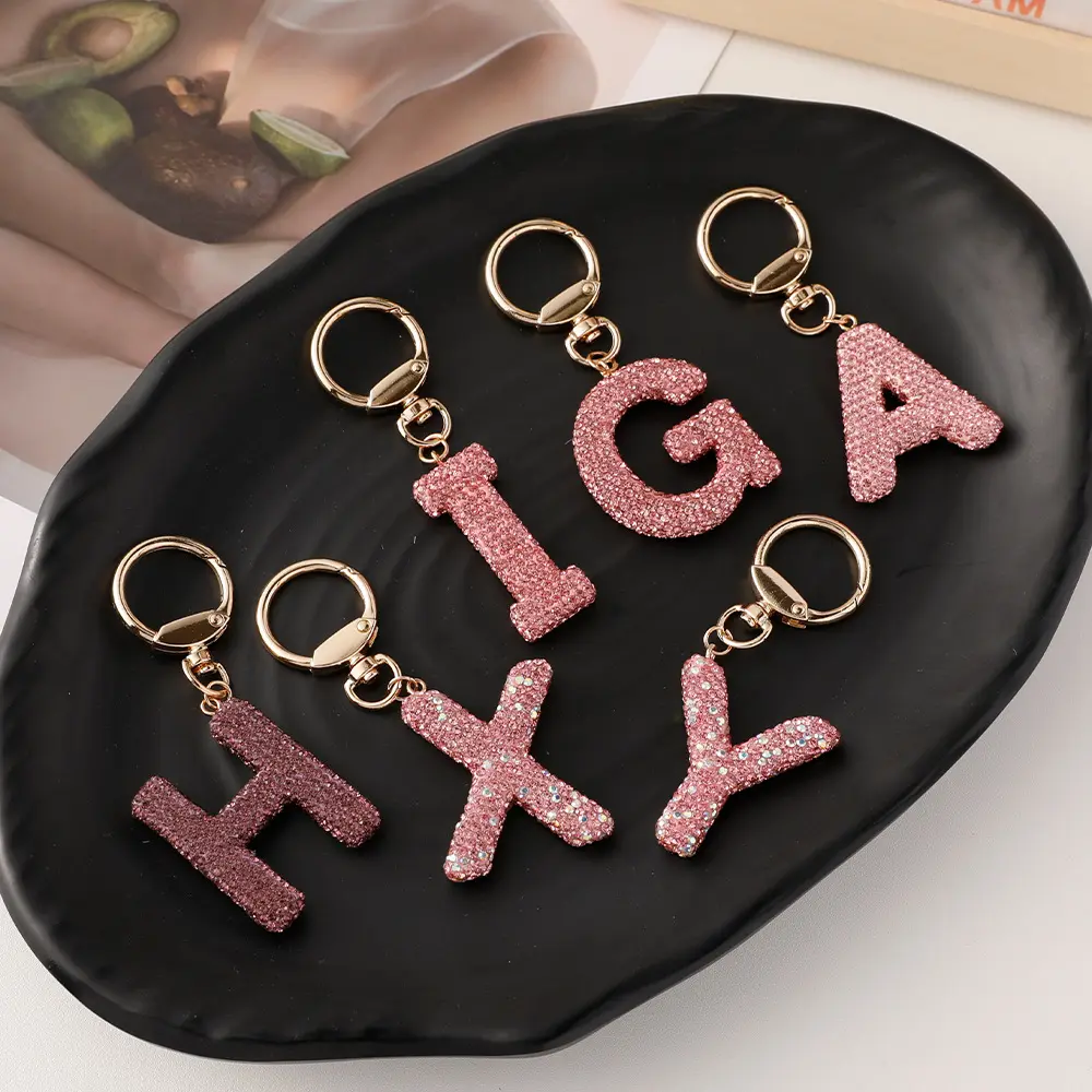 Metal tam taklidi 26 mektup çanta Charms anahtarlık alfabe harfleri anahtarlık ile kolye uçları çanta aksesuarları hediyeler
