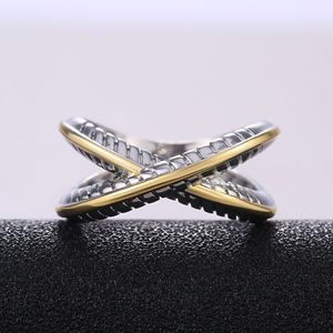 Anello a X Bicolore da Donna, Gioiello Creativo Minimalista alla Moda, Aperto e Regolabile, Anello Trendy per Uso Quotidiano - Product Image 6