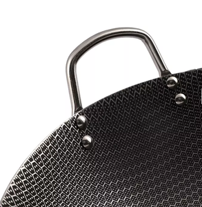 38cm Paslanmaz Çelik Çok Katmanlı Tabanlı Wok - Profesyonel ve Ev Yemekleri için Yapışmaz Petek Doku - Product Image 4