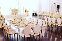 Chaises d'événement de luxe empilables à cadre métallique doré pour réceptions de mariage, banquets et salles de réception