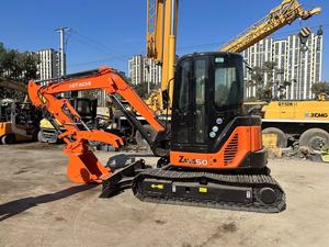 Miniexcavadora sobre orugas Hitachii ZX50 usada, miniexcavadoras originales japonesas de 5 toneladas a la venta, excavadora de segunda mano - Product Image 4