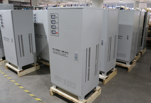Ba giai đoạn chính xác cao điều chỉnh điện áp SVC-60KVA <span class=keywords><strong>AVR</strong></span> ổn áp điều chỉnh điện áp 280V-430V Bảo vệ điện áp - Product Image 2