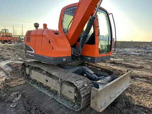 Excavatrice DX75-10 Doosan Mini pelle compacte sur chenilles confortable et sûre de Corée avec moteur Yanmar Composants principaux - Product Image 2