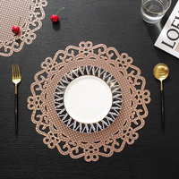 Vente directe d'usine, sets de table en PVC résistants à la chaleur, écologiques, antidérapants, durables, design classique, résistants à l'huile, pour la décoration de la maison