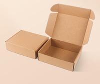 Boîte d'expédition ondulée ultra-robuste de taille moyenne à grande, en kraft blanc écologique, pliable, avec logo personnalisé, pour t-shirts, livres, produits de soin de la peau