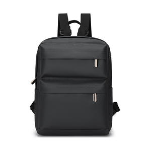 Été Nouveau sac à dos de sport léger de petite capacité avec design d'épissage Rangement simple Voyage Sac de plein air - Product Image 2