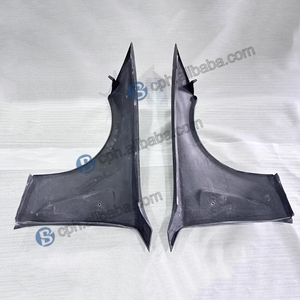 Aile avant latérale en fibre de carbone noire personnalisée pour BMW E82 1M Wide-body – Amélioration des performances de la voiture - Product Image 5