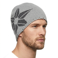 Gorro Jacquard Star Distressed con Borde Deshilachado, Gris, de Acrílico, Tejido, Estilo Urbano Y2K Vintage, Gorro de Invierno con Diseño de Calavera y Lazos