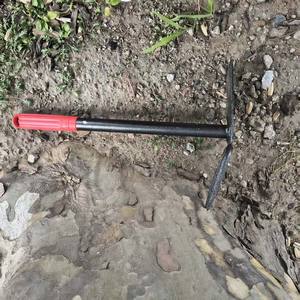 คราดจอบเหล็กคาร์บอน3แฉกเครื่องมือทำสวนแบบใช้มือถืออเนกประสงค์สำหรับขุดและกำจัดวัชพืช - Product Image 6