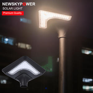 Lampe solaire tout-en-un LED 20W en aluminium moulé sous pression, super lumineuse 3000K/6000K blanc, pour parc, jardin, résidence, en vente - Product Image 5