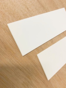 Plaque en céramique d'alumine à 99 %, rectifiée avec précision, plaques isolantes résistantes à l'<span class=keywords><strong>usure</strong></span> avec une résistance supérieure à l'abrasion pour l'acier et le <span class=keywords><strong>ciment</strong></span> - Product Image 3