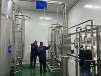 Grande ligne de production de lait pasteurisé entièrement automatique, fabricant d'équipements de transformation laitière, solution de projet clé en main