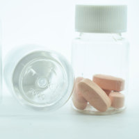 Bouteille de capsule de laboratoire en plastique PET transparent de 150ml emballage médical à large ouverture échantillons de pilules pharmaceutiques scellage liquide