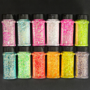 Lot <span class=keywords><strong>de</strong></span> 12 Couleurs <span class=keywords><strong>de</strong></span> Paillettes Bulles des Entrepôts Américains pour Résine Gobelets Ongles Corps Noël Halloween, Sequins et Flocons pour Loisirs Créatifs - Product Image 1