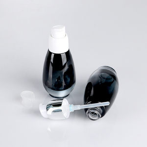 ขวดบรรจุภัณฑ์บำรุงผิว ขวดแก้วไล่สีดำ ขวดเครื่องสำอางแบบกำหนดเอง ขนาด 30 มล. 45 มล.  บรรจุภัณฑ์เปล่าพร้อมหัวปั๊มแบบกด ฝาเกลียว - Product Image 3