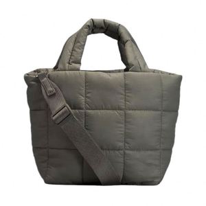 Muestra Gratis, Bolso Tote Cruzado Personalizado, Acolchado, Impermeable, con Tres Cierres, Unisex, Nueva Colección Invierno 2023 - Product Image 1