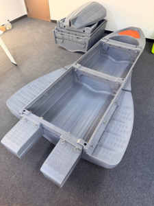 قارب صيد بلاستيكي قابل للطي وموفر للمساحة يُثبت على السيارة - Product Image 4