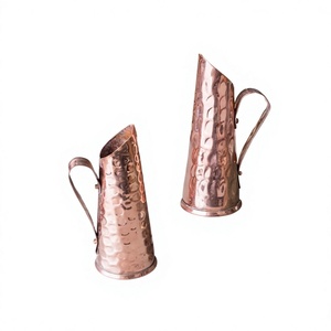 Pichet à eau en cuivre martelé fait main, style vintage, avec motif floral, 1,7 L, écologique, pour boissons et service de mariage - Product Image 5
