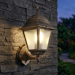Lámpara de Pared Exterior Impermeable, Diseño Cuadrado de Aleación de Aluminio en Bronce Antiguo, Luz LED Regulable para Porche, Jardín, Patio y Escaleras - Product Image 3