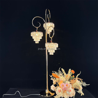 Accessoires de luxe pour mariages, événements, scènes, allées, éclairages de mariage, lustres, centres de table et décorations de table