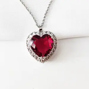 Gioielli personalizzati all'ingrosso moda donna 925 sterling silver cz cubic zircone rubine big heart collana gioielli