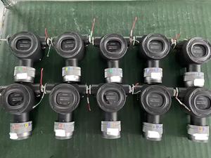 เครื่องตรวจจับก๊าซหลายชนิดแบบติดผนัง Safegas 4 in 1 ได้รับการรับรองมาตรฐาน IECEX แบบกระจายสัญญาณไร้สาย - Product Image 5